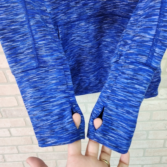 Calvin Klein Performance Womens Blue+White Hooded Wicking💧Sweater S - Picture 10 of 14